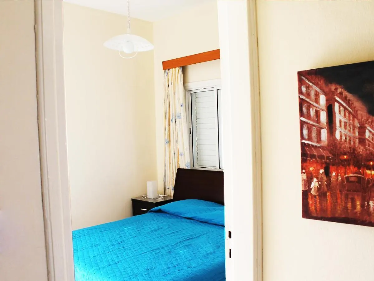 פרבוליה Panorama Beach House, 5 Meters To The Sea בית נופש